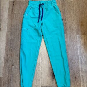 Figs surgical green uman joggers XXS